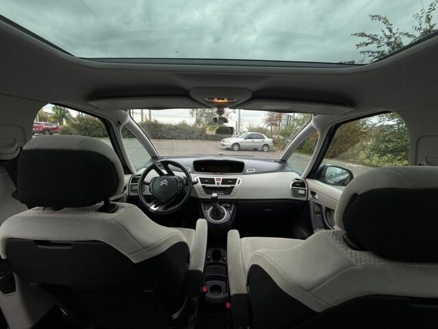 Черный Ситроен С4 Пикассо, объемом двигателя 1.7 л и пробегом 210 тыс. км за 6999 $, фото 21 на Automoto.ua