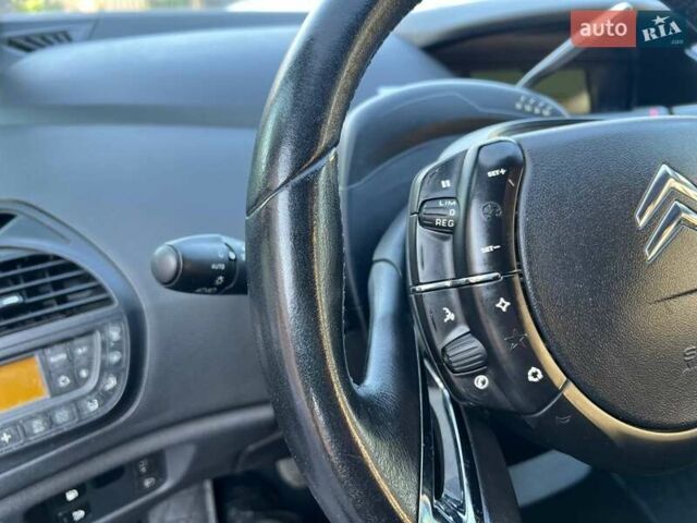 Чорний Сітроен С4 Пікассо, об'ємом двигуна 2 л та пробігом 228 тис. км за 4999 $, фото 29 на Automoto.ua