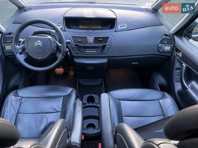 Чорний Сітроен С4 Пікассо, об'ємом двигуна 1.56 л та пробігом 280 тис. км за 5900 $, фото 7 на Automoto.ua