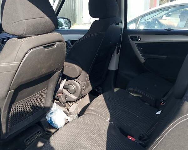 Черный Ситроен С4 Пикассо, объемом двигателя 1.56 л и пробегом 218 тыс. км за 6200 $, фото 8 на Automoto.ua