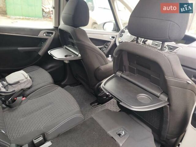 Черный Ситроен С4 Пикассо, объемом двигателя 1.6 л и пробегом 170 тыс. км за 6100 $, фото 24 на Automoto.ua