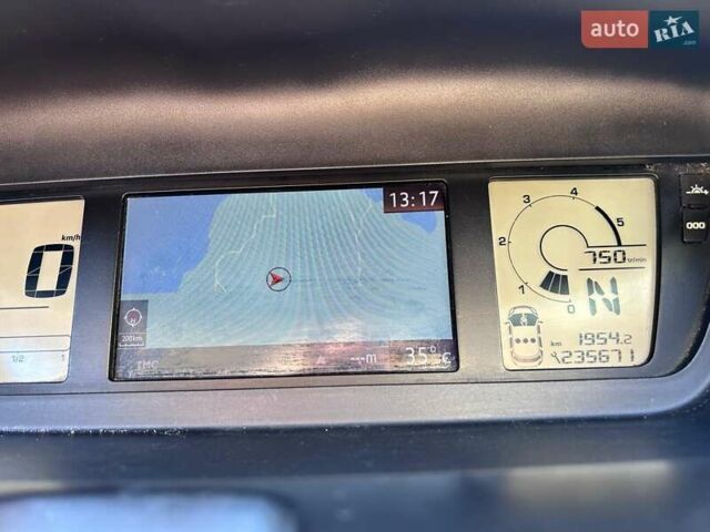 Чорний Сітроен С4 Пікассо, об'ємом двигуна 1.56 л та пробігом 235 тис. км за 6800 $, фото 7 на Automoto.ua