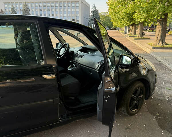 Ситроен С4 Пикассо 2012 в Хмельницком на Automoto.ua Черный Ситроен С4 Пикассо, объемом двигателя 1.6 л и пробегом 226 тыс. км за 4999 $, фото 15 на Automoto.ua