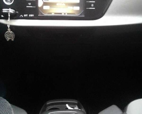 Черный Ситроен С4 Пикассо, объемом двигателя 1.56 л и пробегом 208 тыс. км за 8900 $, фото 6 на Automoto.ua