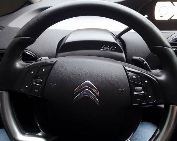 Черный Ситроен С4 Пикассо, объемом двигателя 1.56 л и пробегом 208 тыс. км за 8900 $, фото 4 на Automoto.ua