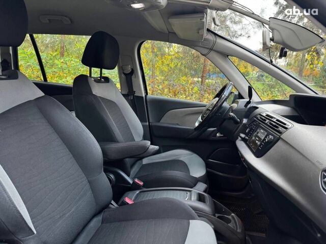 Черный Ситроен С4 Пикассо, объемом двигателя 2 л и пробегом 283 тыс. км за 10490 $, фото 27 на Automoto.ua