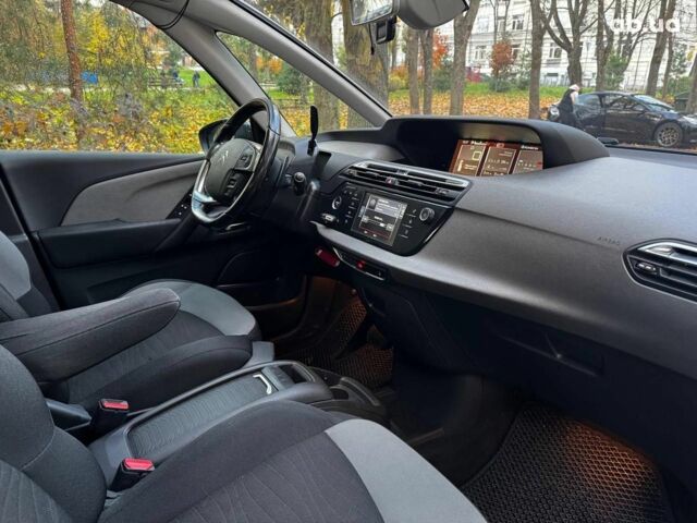 Черный Ситроен С4 Пикассо, объемом двигателя 2 л и пробегом 283 тыс. км за 10490 $, фото 25 на Automoto.ua