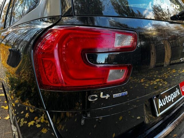 Черный Ситроен С4 Пикассо, объемом двигателя 2 л и пробегом 283 тыс. км за 10490 $, фото 7 на Automoto.ua