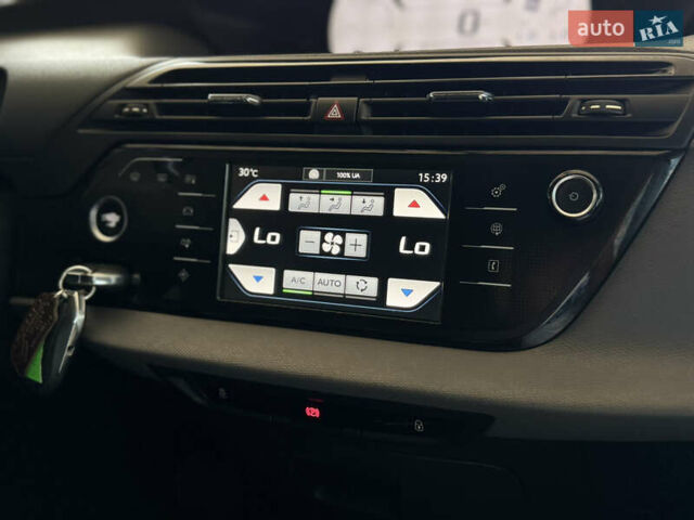 Черный Ситроен С4 Пикассо, объемом двигателя 2 л и пробегом 270 тыс. км за 9500 $, фото 13 на Automoto.ua