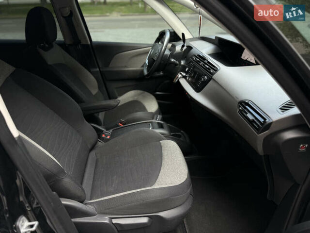 Черный Ситроен С4 Пикассо, объемом двигателя 2 л и пробегом 266 тыс. км за 9999 $, фото 15 на Automoto.ua