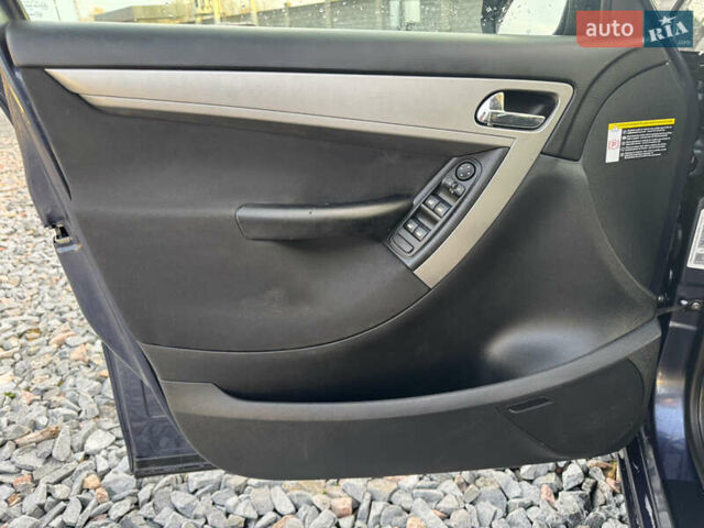 Фиолетовый Ситроен С4 Пикассо, объемом двигателя 1.6 л и пробегом 226 тыс. км за 5500 $, фото 7 на Automoto.ua