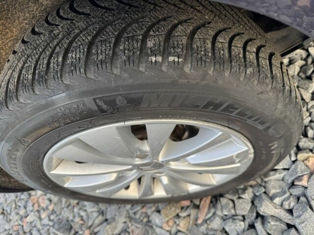 Фіолетовий Сітроен С4 Пікассо, об'ємом двигуна 1.6 л та пробігом 226 тис. км за 5400 $, фото 6 на Automoto.ua