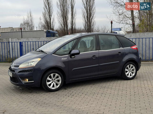 Фіолетовий Сітроен С4 Пікассо, об'ємом двигуна 1.56 л та пробігом 331 тис. км за 5499 $, фото 2 на Automoto.ua