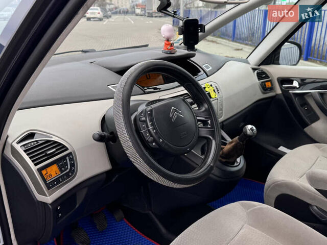 Фіолетовий Сітроен С4 Пікассо, об'ємом двигуна 1.56 л та пробігом 331 тис. км за 5499 $, фото 18 на Automoto.ua