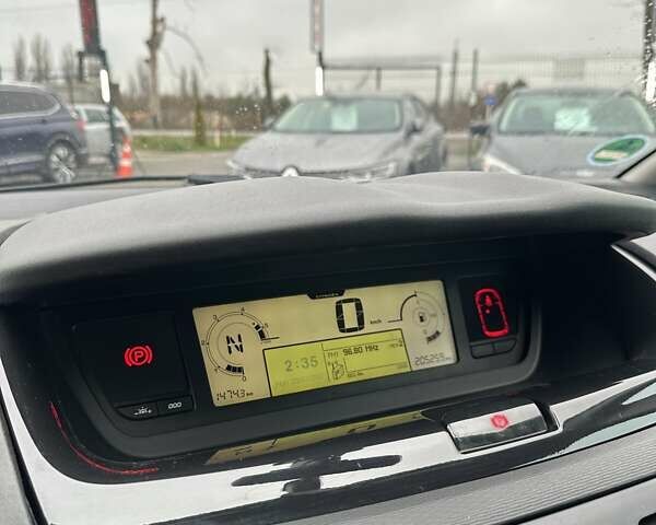 Фиолетовый Ситроен С4 Пикассо, объемом двигателя 2 л и пробегом 205 тыс. км за 7600 $, фото 39 на Automoto.ua