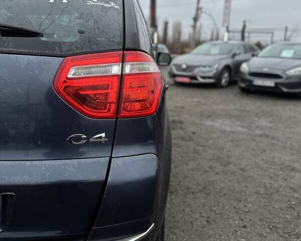 Фиолетовый Ситроен С4 Пикассо, объемом двигателя 2 л и пробегом 205 тыс. км за 7600 $, фото 9 на Automoto.ua