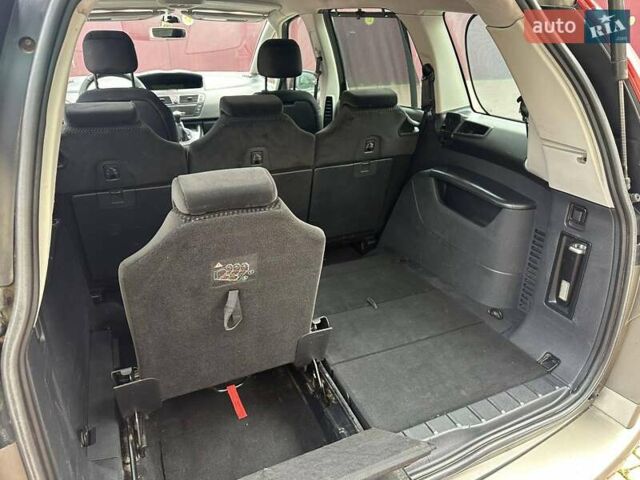 Коричневый Ситроен С4 Пикассо, объемом двигателя 1.56 л и пробегом 250 тыс. км за 4750 $, фото 34 на Automoto.ua