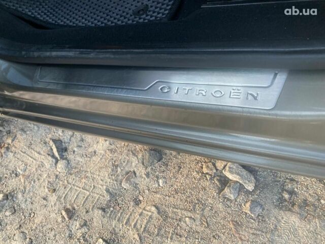 Коричневый Ситроен С4 Пикассо, объемом двигателя 0 л и пробегом 212 тыс. км за 6900 $, фото 14 на Automoto.ua