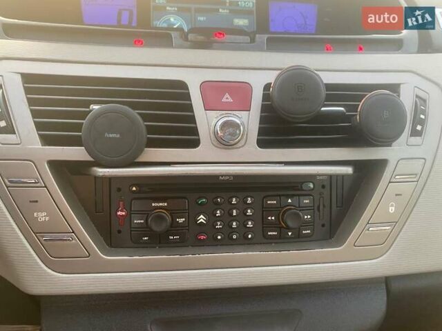 Коричневий Сітроен С4 Пікассо, об'ємом двигуна 2 л та пробігом 212 тис. км за 6900 $, фото 14 на Automoto.ua