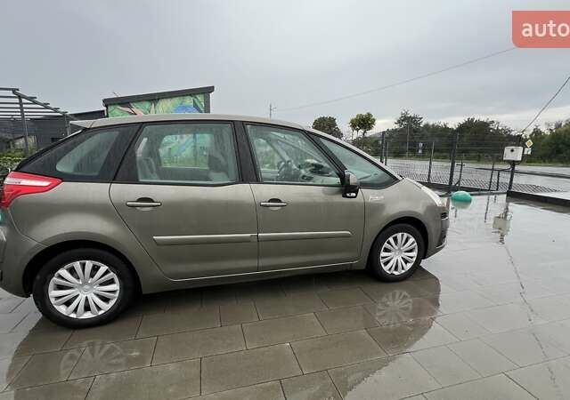 Коричневый Ситроен С4 Пикассо, объемом двигателя 2 л и пробегом 200 тыс. км за 5600 $, фото 7 на Automoto.ua