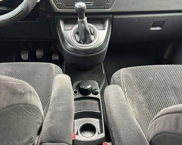 Коричневый Ситроен С4 Пикассо, объемом двигателя 1.56 л и пробегом 250 тыс. км за 4750 $, фото 33 на Automoto.ua