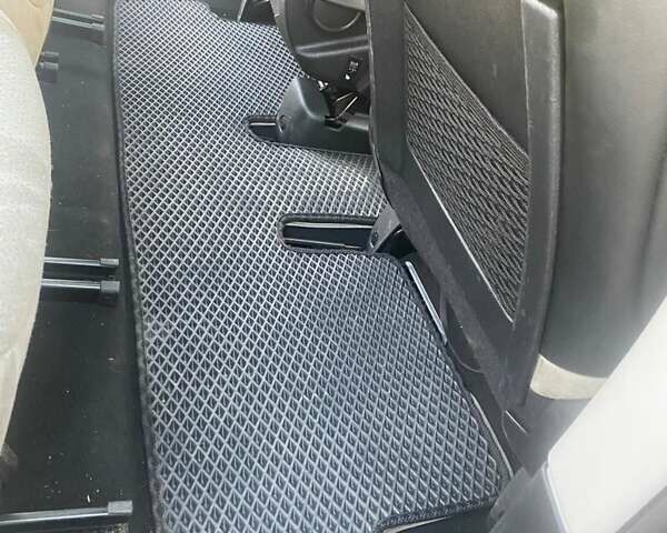 Коричневий Сітроен С4 Пікассо, об'ємом двигуна 2 л та пробігом 212 тис. км за 6900 $, фото 23 на Automoto.ua