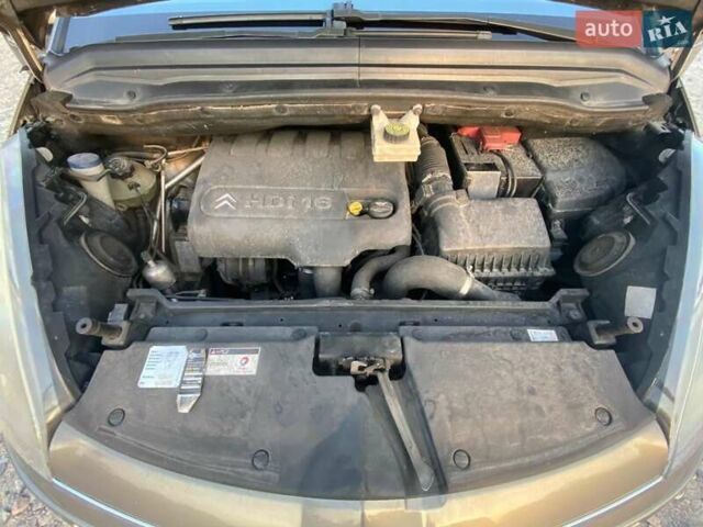 Коричневий Сітроен С4 Пікассо, об'ємом двигуна 2 л та пробігом 212 тис. км за 6900 $, фото 30 на Automoto.ua