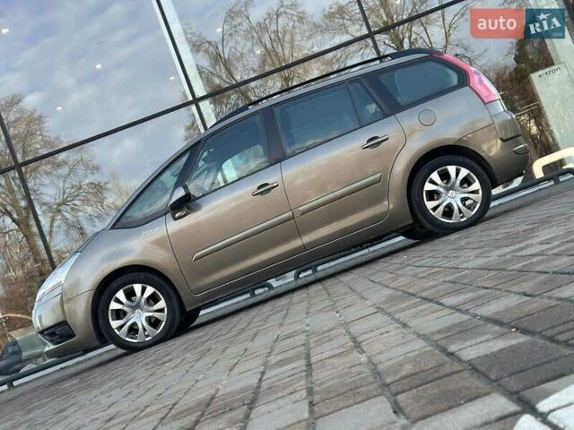 Коричневий Сітроен С4 Пікассо, об'ємом двигуна 1.56 л та пробігом 250 тис. км за 4500 $, фото 19 на Automoto.ua