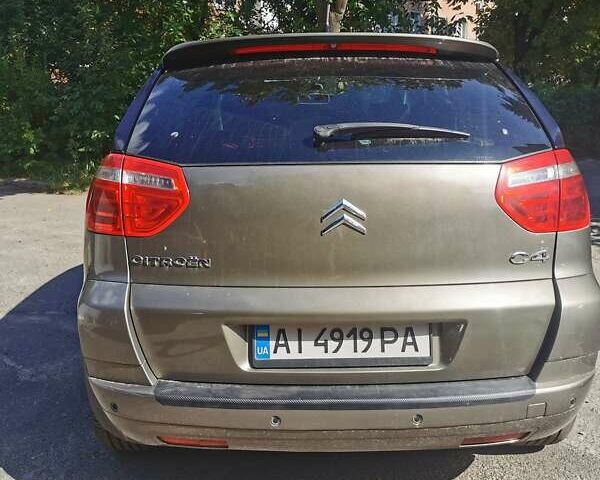 Ситроен С4 Пикассо 2008 в Белой Церкве на Automoto.ua Коричневый Ситроен С4 Пикассо, объемом двигателя 2 л и пробегом 210 тыс. км за 6500 $, фото 5 на Automoto.ua