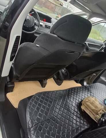 Коричневий Сітроен С4 Пікассо, об'ємом двигуна 2 л та пробігом 387 тис. км за 5100 $, фото 41 на Automoto.ua