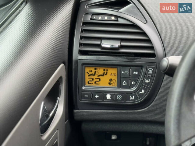 Ситроен С4 Пикассо 2010 в Бердичеве на Automoto.ua Коричневый Ситроен С4 Пикассо, объемом двигателя 1.6 л и пробегом 225 тыс. км за 4150 $, фото 14 на Automoto.ua