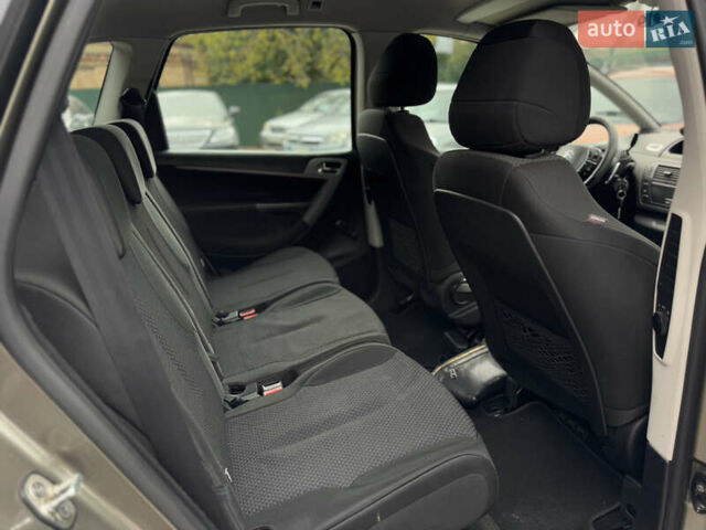 Ситроен С4 Пикассо 2010 в Бердичеве на Automoto.ua Коричневый Ситроен С4 Пикассо, объемом двигателя 1.6 л и пробегом 225 тыс. км за 4150 $, фото 20 на Automoto.ua