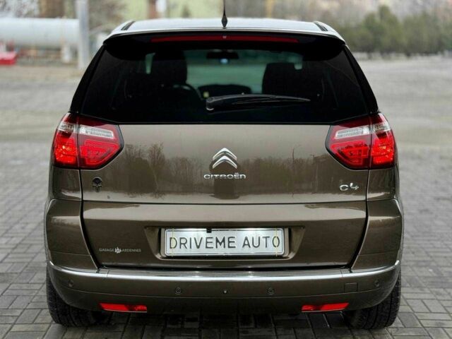 Коричневый Ситроен С4 Пикассо, объемом двигателя 1.6 л и пробегом 257 тыс. км за 6999 $, фото 4 на Automoto.ua