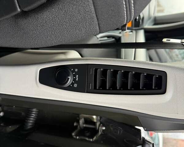 Коричневый Ситроен С4 Пикассо, объемом двигателя 1.6 л и пробегом 257 тыс. км за 6999 $, фото 26 на Automoto.ua