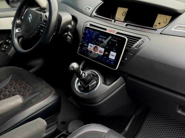 Коричневый Ситроен С4 Пикассо, объемом двигателя 1.6 л и пробегом 257 тыс. км за 6999 $, фото 12 на Automoto.ua