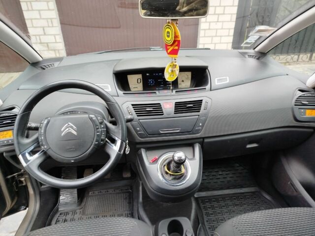 Коричневый Ситроен С4 Пикассо, объемом двигателя 1.6 л и пробегом 225 тыс. км за 7000 $, фото 21 на Automoto.ua