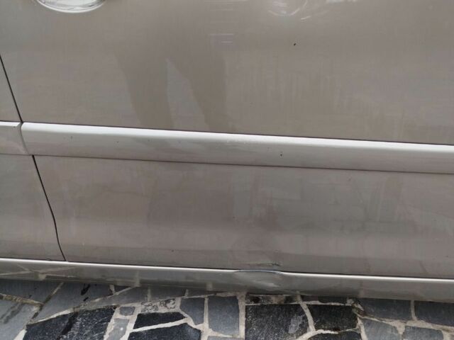 Коричневый Ситроен С4 Пикассо, объемом двигателя 1.6 л и пробегом 225 тыс. км за 7000 $, фото 5 на Automoto.ua