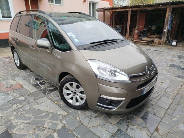 Коричневый Ситроен С4 Пикассо, объемом двигателя 1.6 л и пробегом 225 тыс. км за 7000 $, фото 6 на Automoto.ua