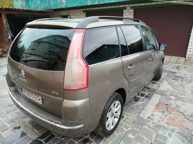 Коричневый Ситроен С4 Пикассо, объемом двигателя 1.6 л и пробегом 225 тыс. км за 7000 $, фото 12 на Automoto.ua