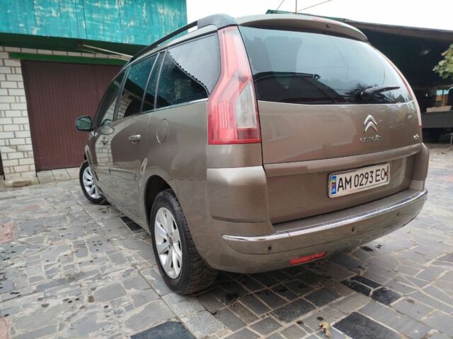 Коричневый Ситроен С4 Пикассо, объемом двигателя 1.6 л и пробегом 225 тыс. км за 7000 $, фото 11 на Automoto.ua