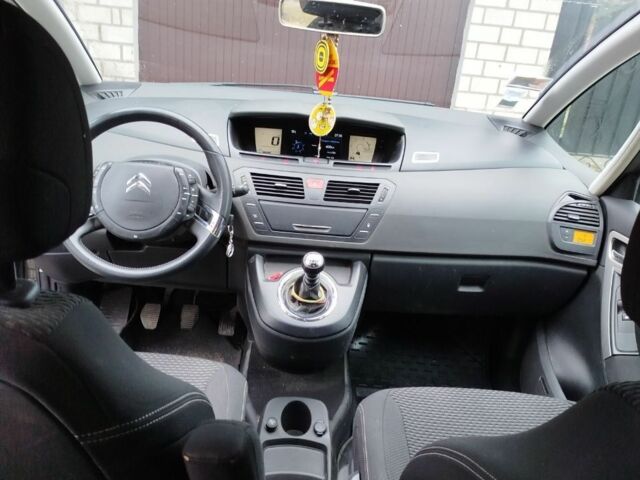 Коричневый Ситроен С4 Пикассо, объемом двигателя 1.6 л и пробегом 225 тыс. км за 7000 $, фото 18 на Automoto.ua