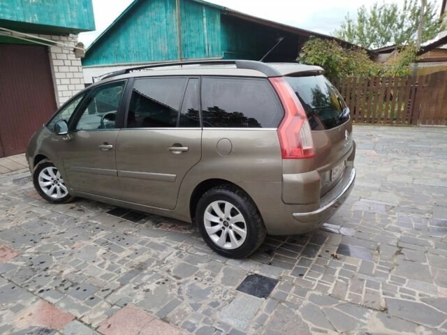 Коричневый Ситроен С4 Пикассо, объемом двигателя 1.6 л и пробегом 225 тыс. км за 7000 $, фото 7 на Automoto.ua