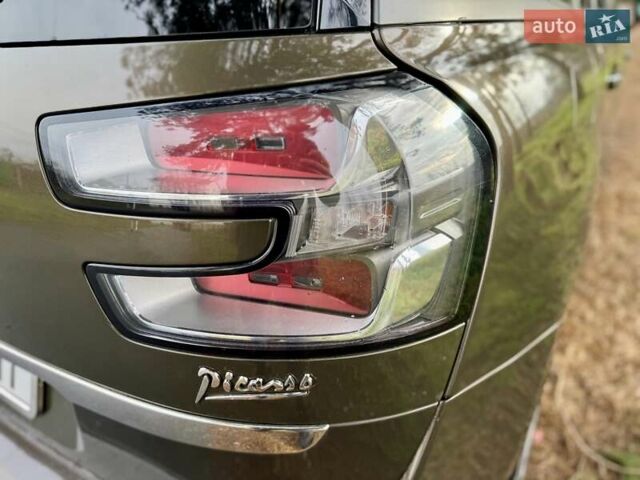 Коричневый Ситроен С4 Пикассо, объемом двигателя 2 л и пробегом 215 тыс. км за 9999 $, фото 9 на Automoto.ua
