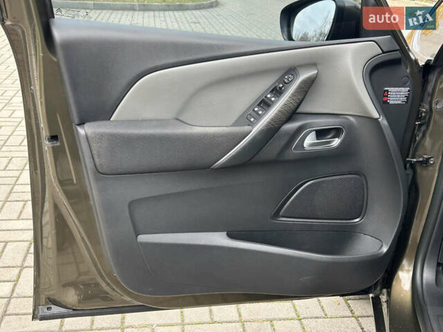 Коричневый Ситроен С4 Пикассо, объемом двигателя 1.56 л и пробегом 164 тыс. км за 9450 $, фото 10 на Automoto.ua