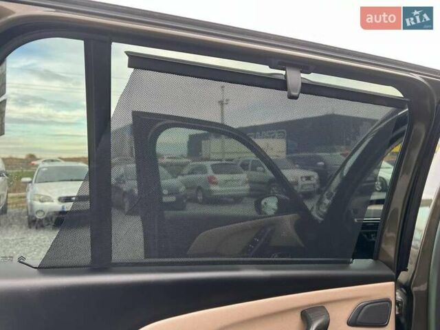 Коричневый Ситроен С4 Пикассо, объемом двигателя 1.6 л и пробегом 240 тыс. км за 11690 $, фото 33 на Automoto.ua