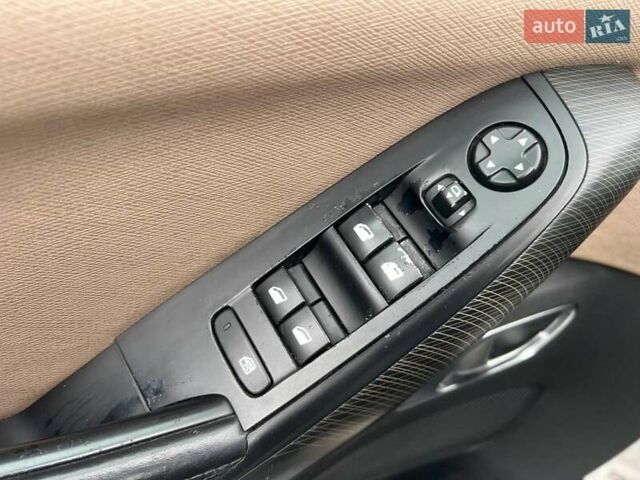 Коричневый Ситроен С4 Пикассо, объемом двигателя 1.6 л и пробегом 240 тыс. км за 11690 $, фото 15 на Automoto.ua