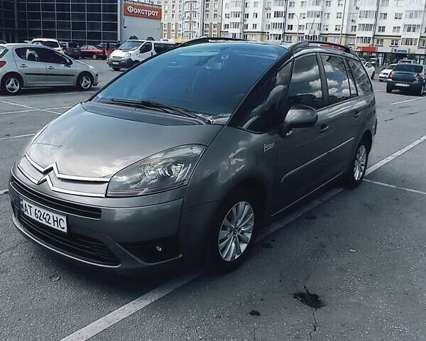 Коричневый Ситроен С4 Пикассо, объемом двигателя 1.6 л и пробегом 258 тыс. км за 6200 $, фото 13 на Automoto.ua