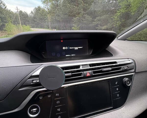 Коричневий Сітроен С4 Пікассо, об'ємом двигуна 1.56 л та пробігом 221 тис. км за 10800 $, фото 27 на Automoto.ua