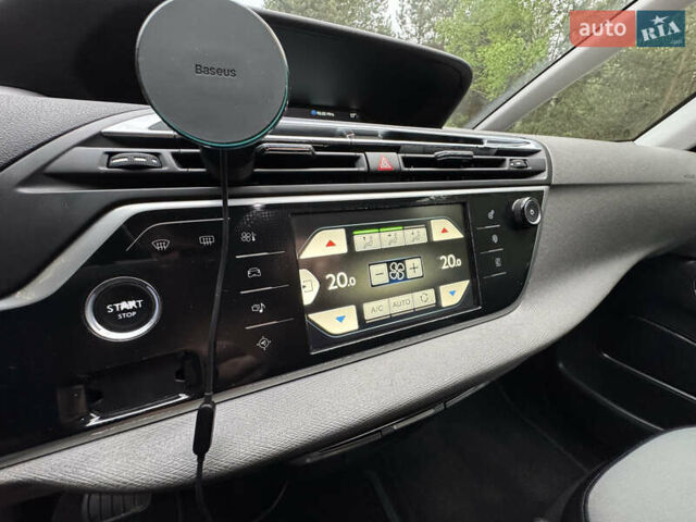 Коричневий Сітроен С4 Пікассо, об'ємом двигуна 1.56 л та пробігом 221 тис. км за 10800 $, фото 26 на Automoto.ua