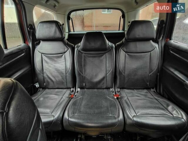 Червоний Сітроен С4 Пікассо, об'ємом двигуна 2 л та пробігом 300 тис. км за 4500 $, фото 7 на Automoto.ua